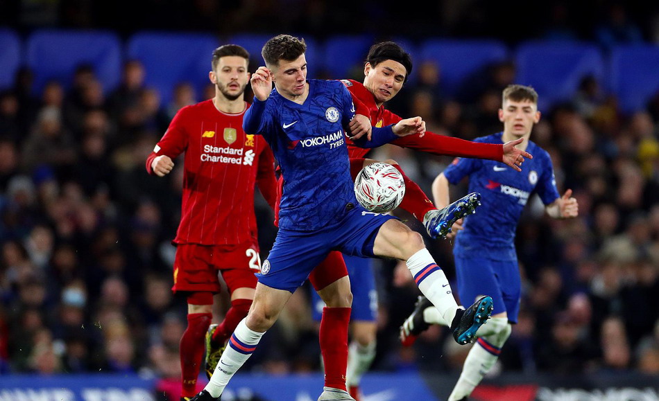 哈特11中8轰21分6板，本赛季首发9场取得8胜1负