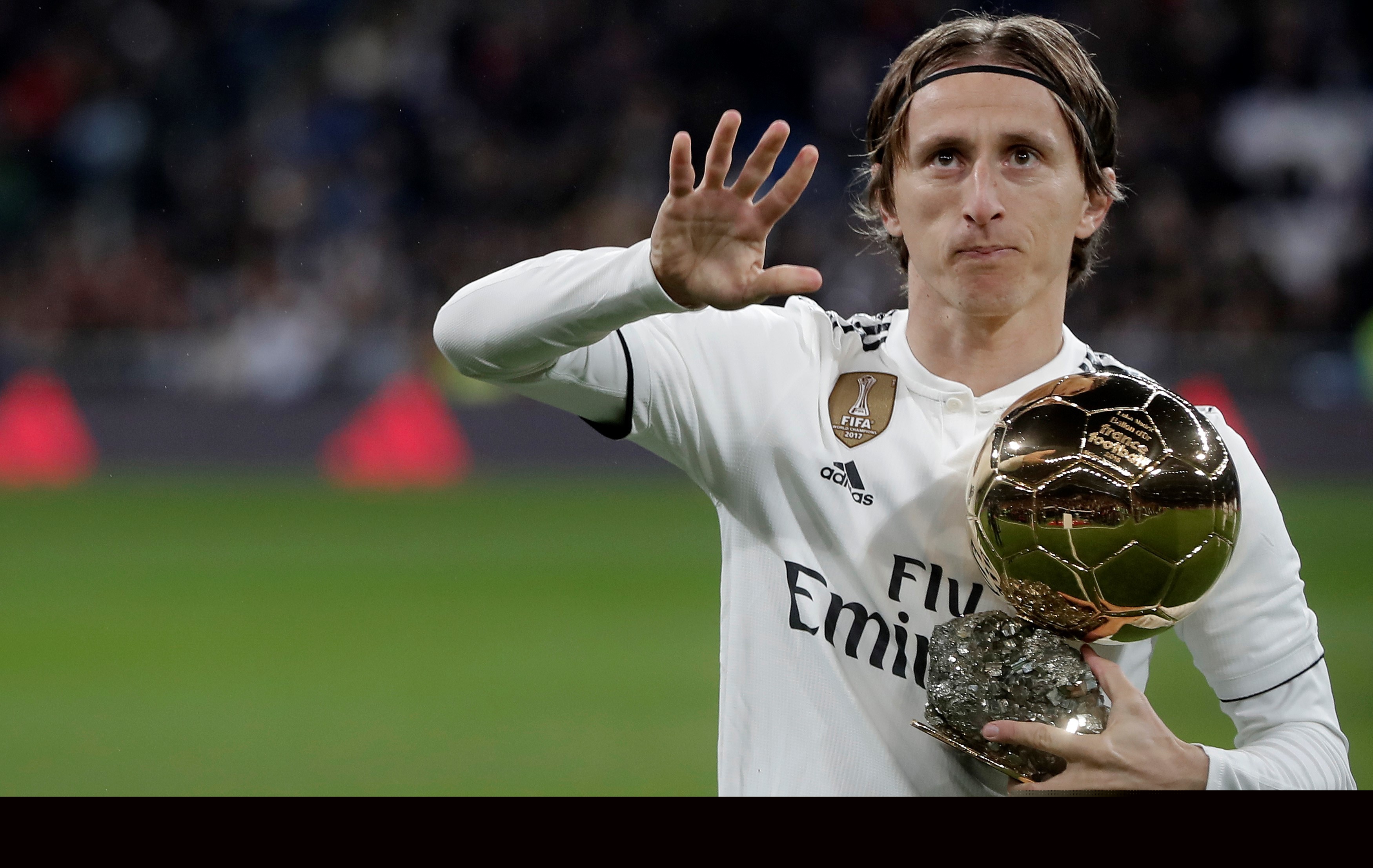 切尔西遭遇“灾难夜”：10人应战不敌富勒姆，连续5轮不胜