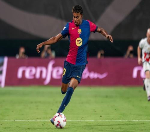 带领皇马五夺欧冠，被誉为典礼中场的三人