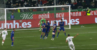 一款游戏火了40年后，能被魔改出多少个版本？ ｜ 品类热游大赏