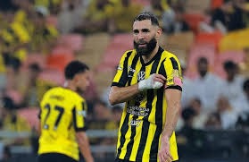 皮奥：我和雷特吉相处得非常好，他是一个非常全面的前锋